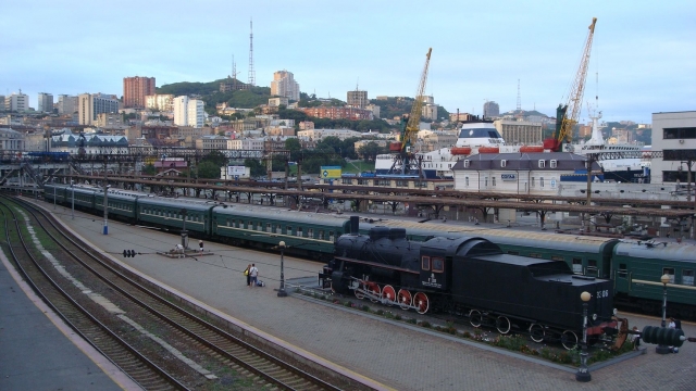 Железнодорожный вокзал Владивостока 