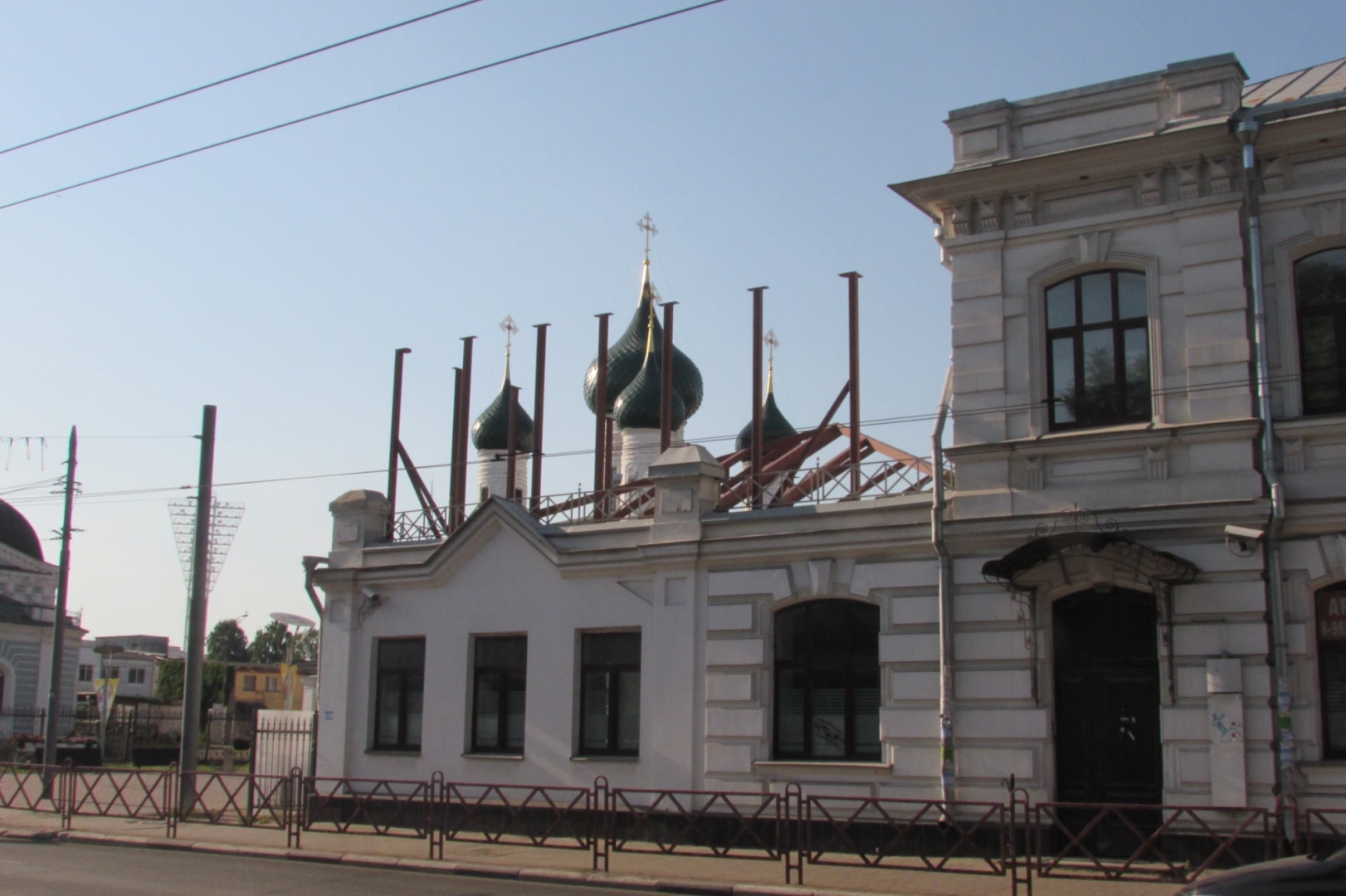 Мэрия Ярославля объяснила надстройку дома на улице Свободы