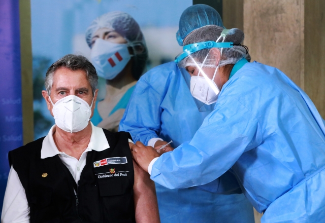 Вакцинация в Перу