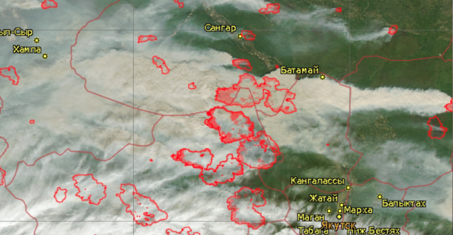 В Якутии лесные пожары угрожают шести населенным пунктам