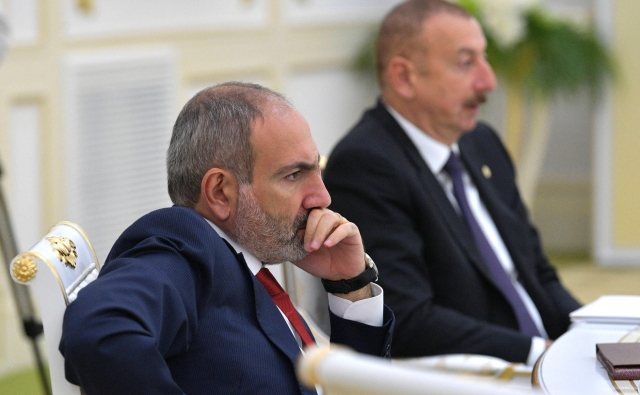 Никол Пашинян и Ильхам Алиев 