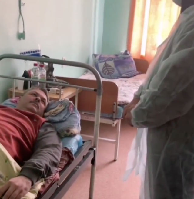 В Казачинско-Ленской районной больнице. Губернатор Иркутской области навестил выживших в авиакатастрофе самолётом L-410