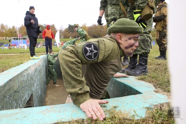 Программа где проходят полосу препятствий