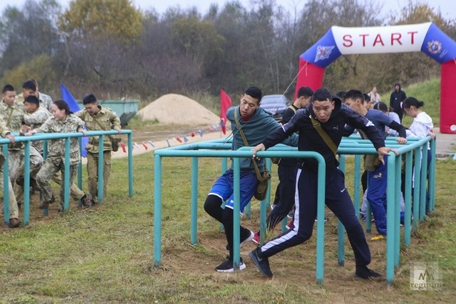 Программа где проходят полосу препятствий