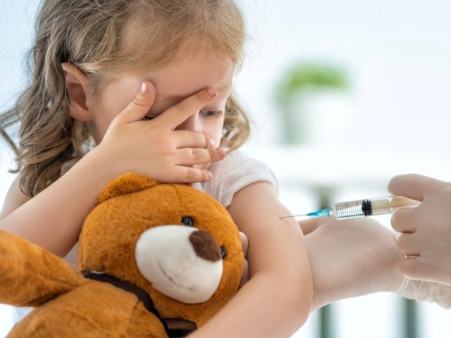 Вакцинация ребенка (не от коронавируса)