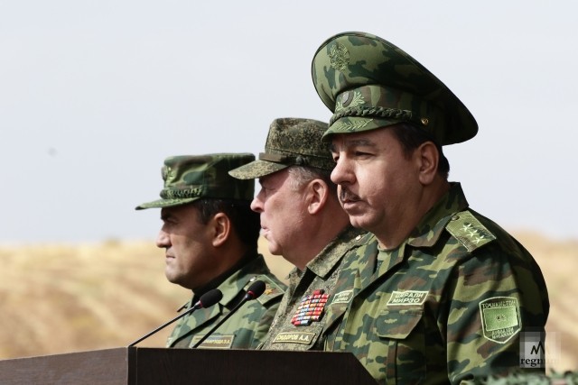 Министр обороны Таджикистана генерал-полковник Шерали Мирзо
