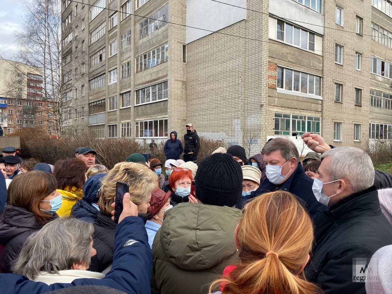 Новый стиль: в Ярославле чиновники начали встречаться с жителями «в полях»