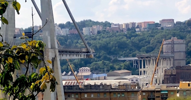 Обрушение моста в Генуе 