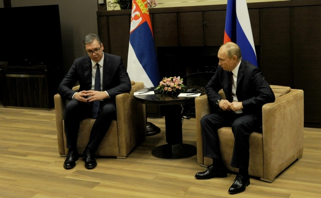 Президент Сербии Александр Вучич и президент России Владимир Путин на переговорах в Сочи 