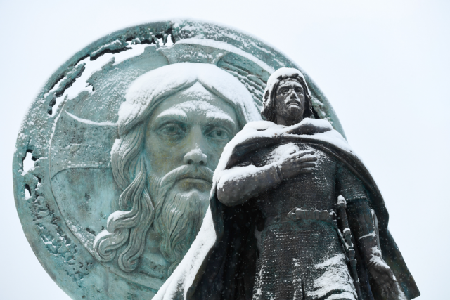 Памятник князю Александру Невскому «Молитва перед боем» в Ленобласти