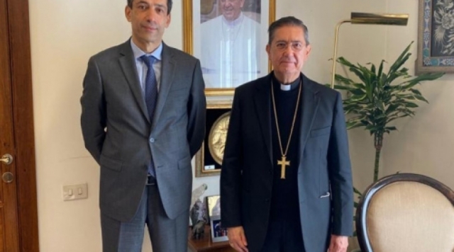 Посол Азербайджана во Франции и Святом Престоле Рахман Мустафаев встретился с президентом Папского совета по межрелигиозному диалогу кардиналом Мигелем Анхелем Аюсо Гишо 