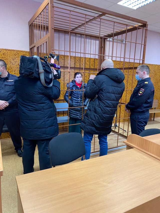Мать пропавшей девочки  Кристина Богданова в суде