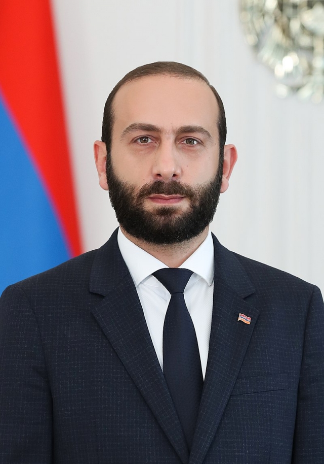 Арарат Мирзоян