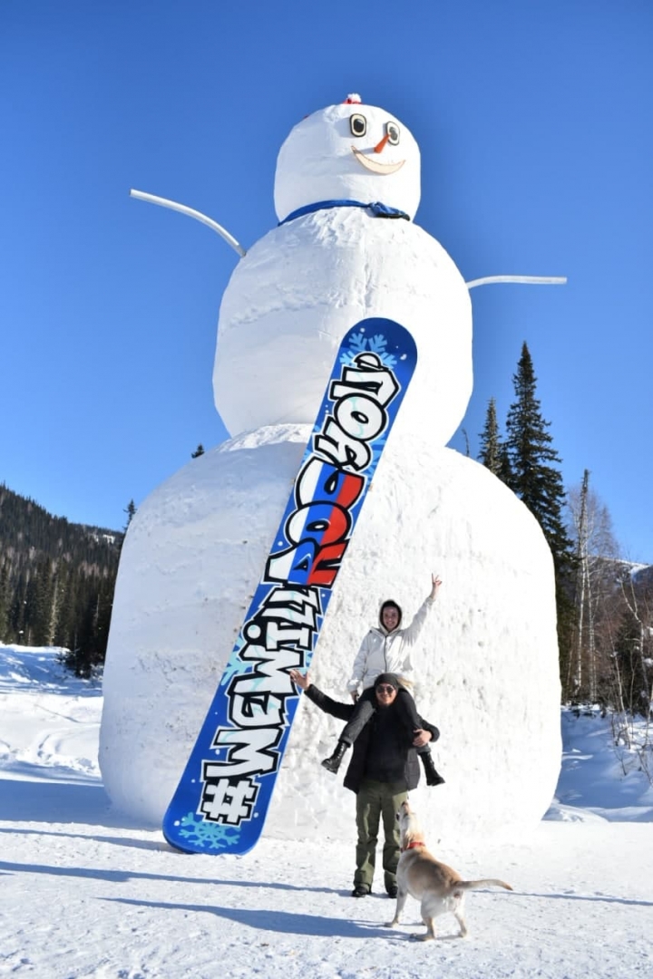 Самый большой снеговик. Самый большой снеговик (15 фото)