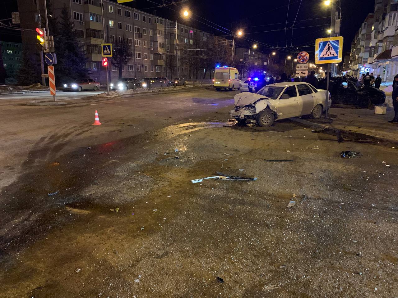 В ДТП в центре Йошкар-Олы один человек погиб и один получил травмы