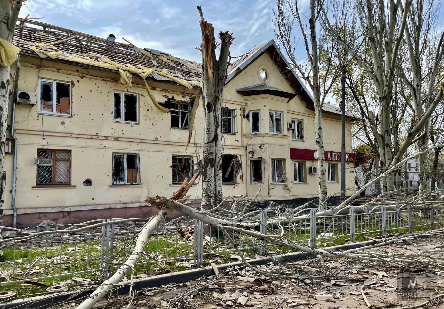 В Мариуполе первым семьям выдали компенсацию за потерянное имущество