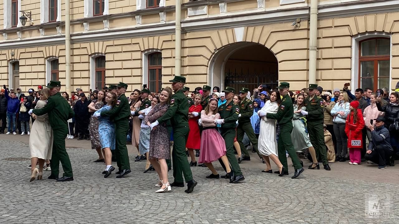 В Петербурге прошёл «Бал Победы» в память о мае 1945 года