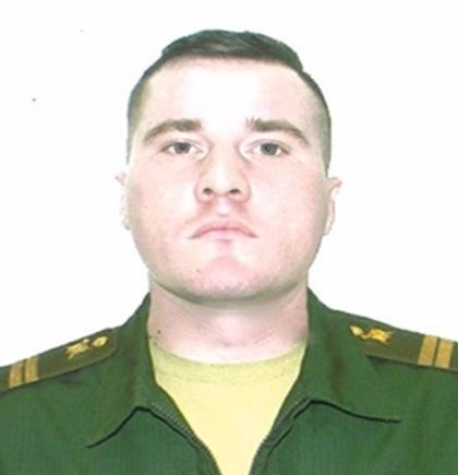Наводчик-оператор БМП младший сержант Станислав Письмарёв