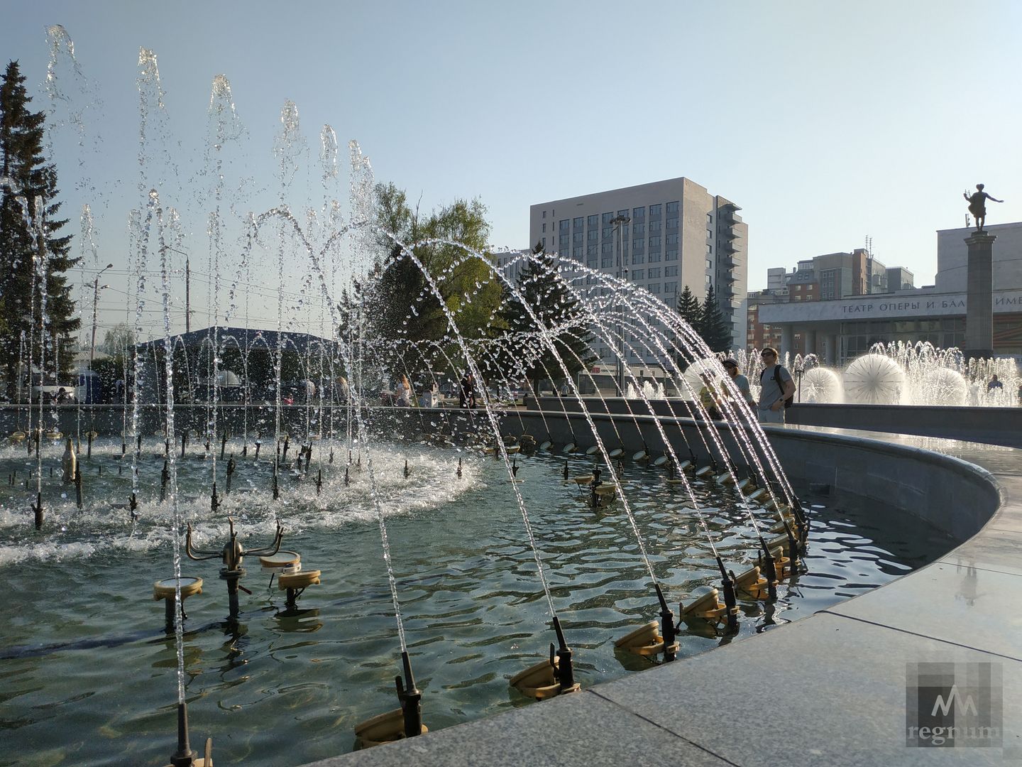 фонтан на театральной площади в красноярске