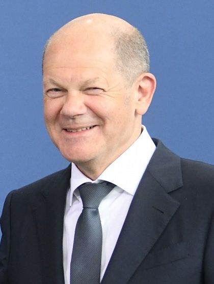 Олаф Шольц