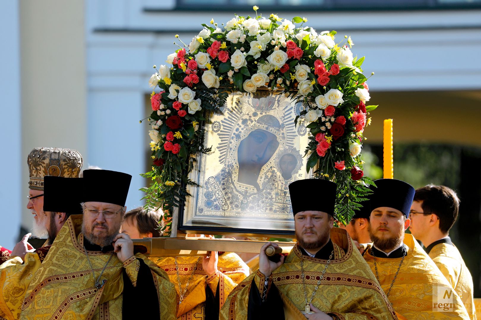 День перенесения мощей святого благоверного князя Александра Невского в Санкт-Петербурге