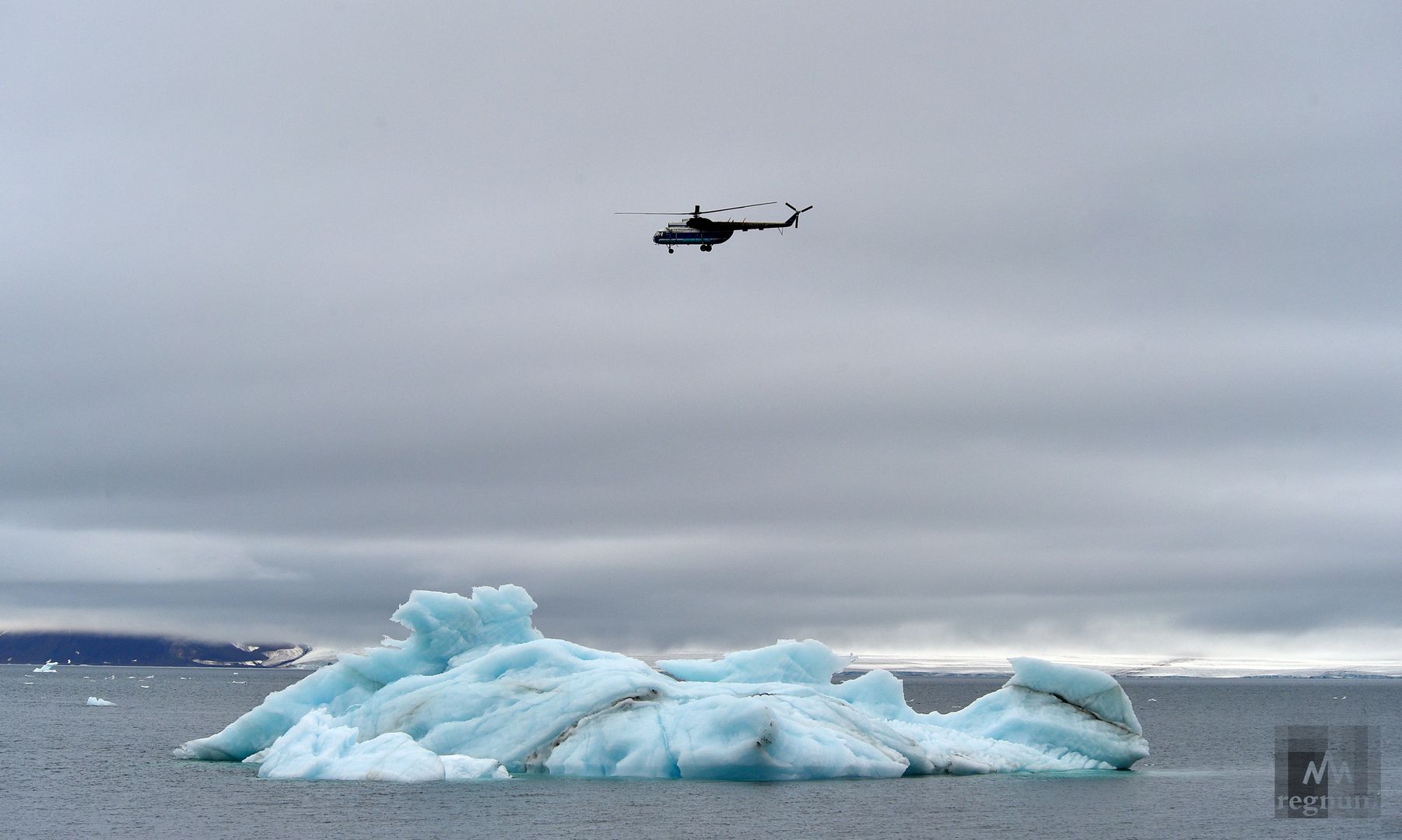 Работа авиации над водами Северного Ледовитого океана
