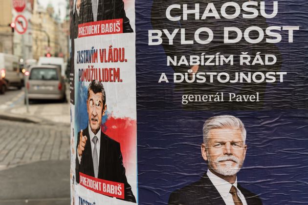 Агитационные плакаты Андрея Бабиша и Петра Павела