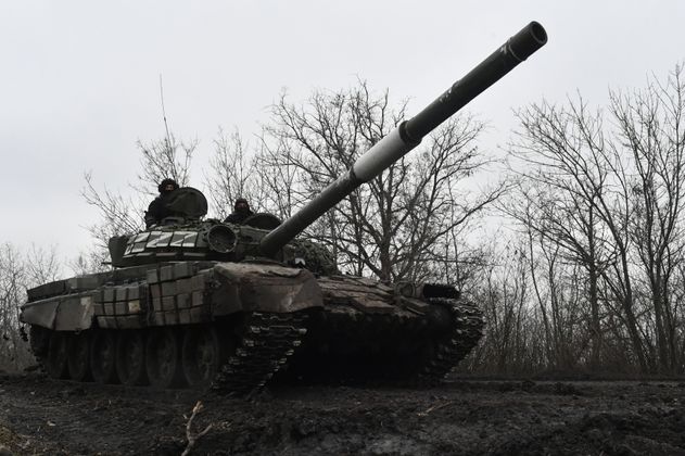 Боевая работа танка Т-72 в ходе специальной военной операции.