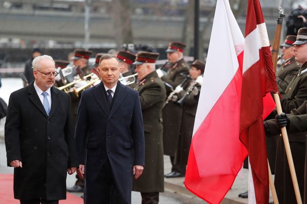 Президент Польши Анджей Дуда и президент Латвии Эгилс Левитс