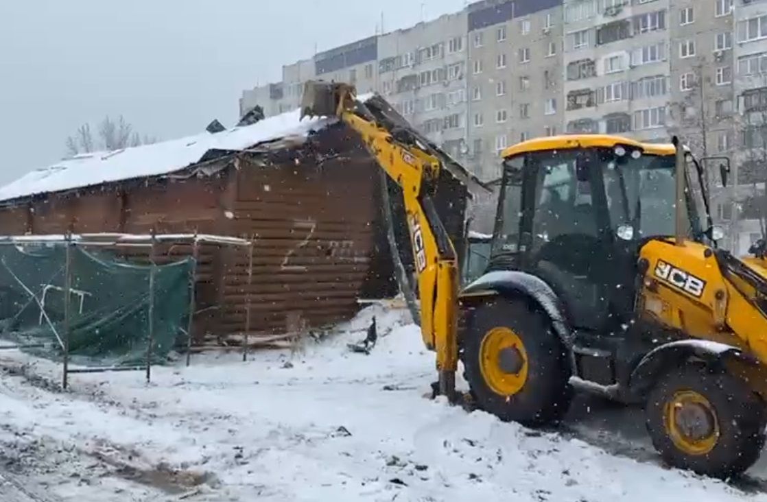 Во Львове снесли храм канонической православной церкви Украины