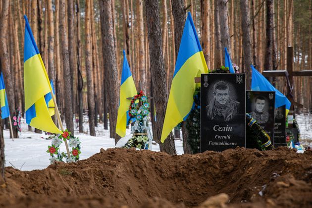 Военное кладбище ВСУ в Старобельске