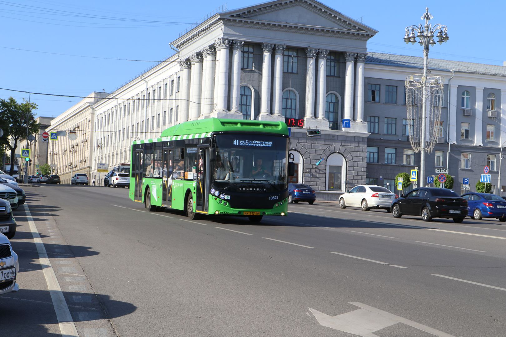 Первые электробусы поступят в 10 регионов РФ