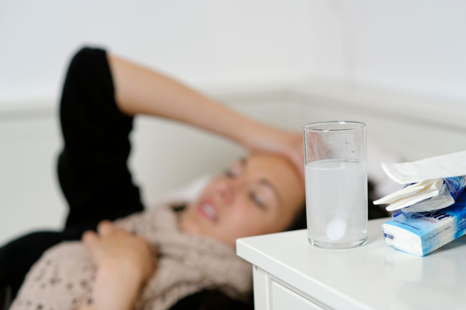 Онколог Карасев: постоянная слабость и повышенная температура могут указывать на рак