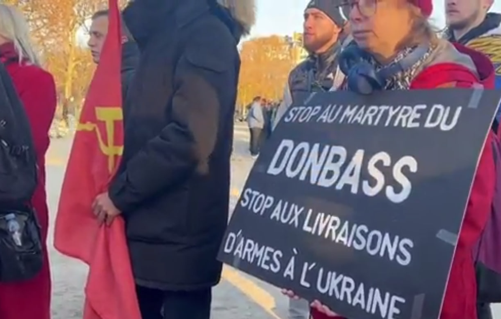 в париже прошла акция в поддержку донбасса. митинги во франции. французская акция для донбасса. в париже прошла акция в поддержку донбасса. в париже прошла акция в поддержку донбасса.