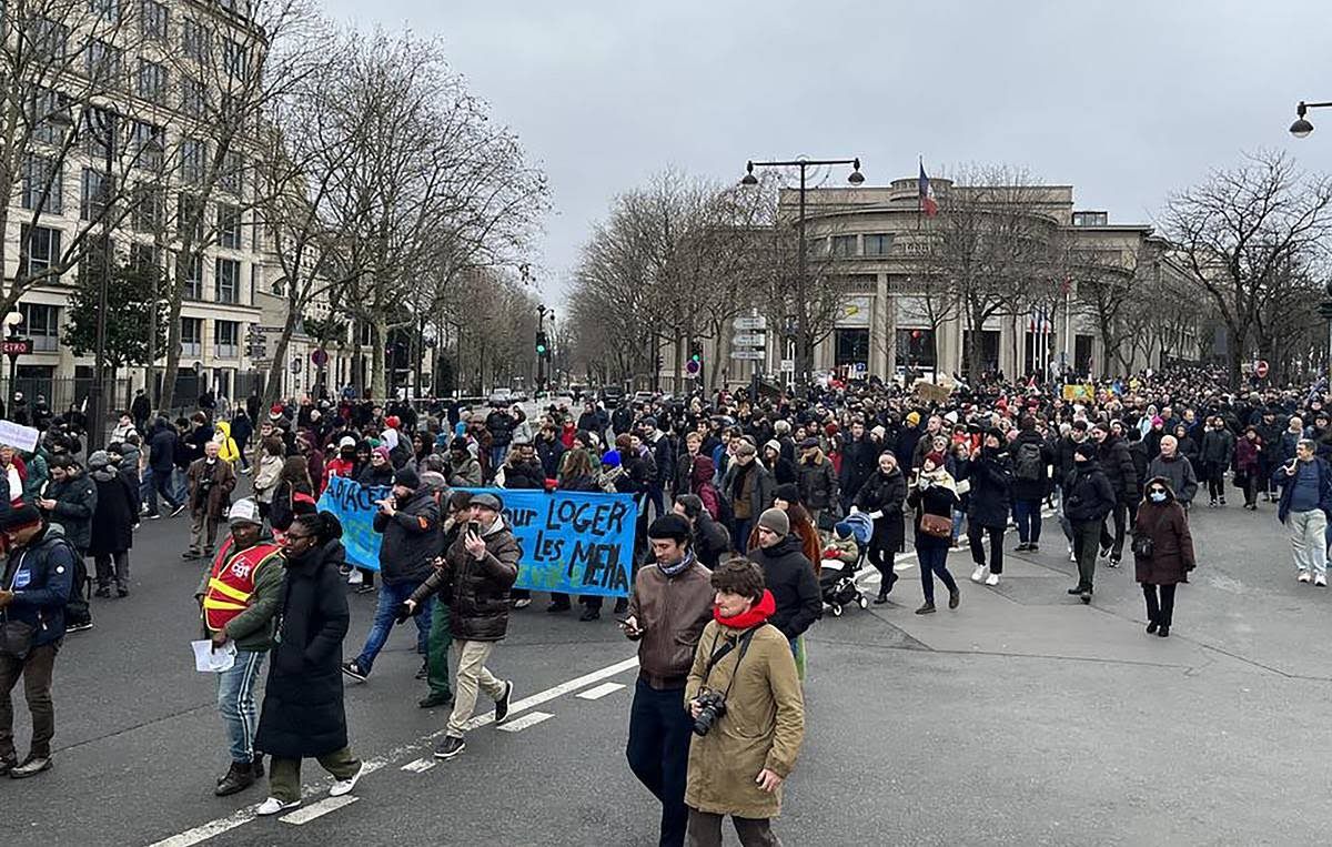 На митинги против закона о миграции во Франции вышли 75 тысяч человек