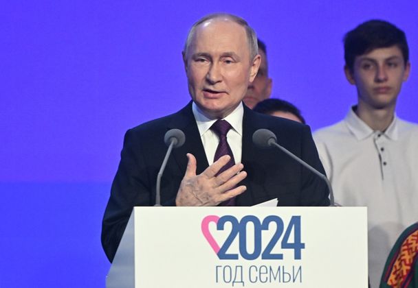 Давай любить давай улыбаться. Давай любить давай улыбаться