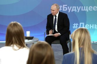 Билеты москва калининград. Можно ли сейчас улететь в калининград. Перелет из москвы в калининград и обратно. Можно ли сейчас улететь в калининград. Маршрут авиарейса москва калининград.