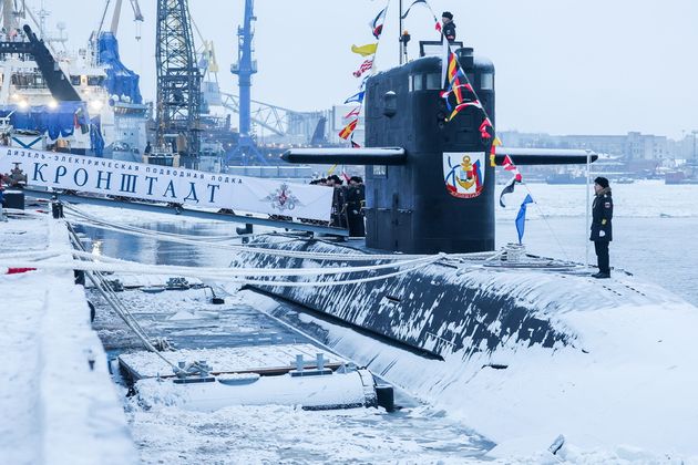 Северный флот пополнился подводной лодкой «Кронштадт»