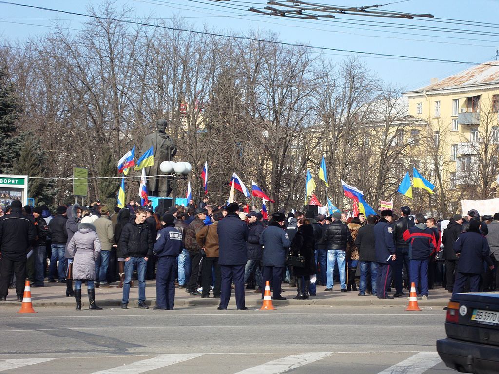 На началах равноправия». 10 лет назад восставший Донбасс учредил ДНР и ЛНР