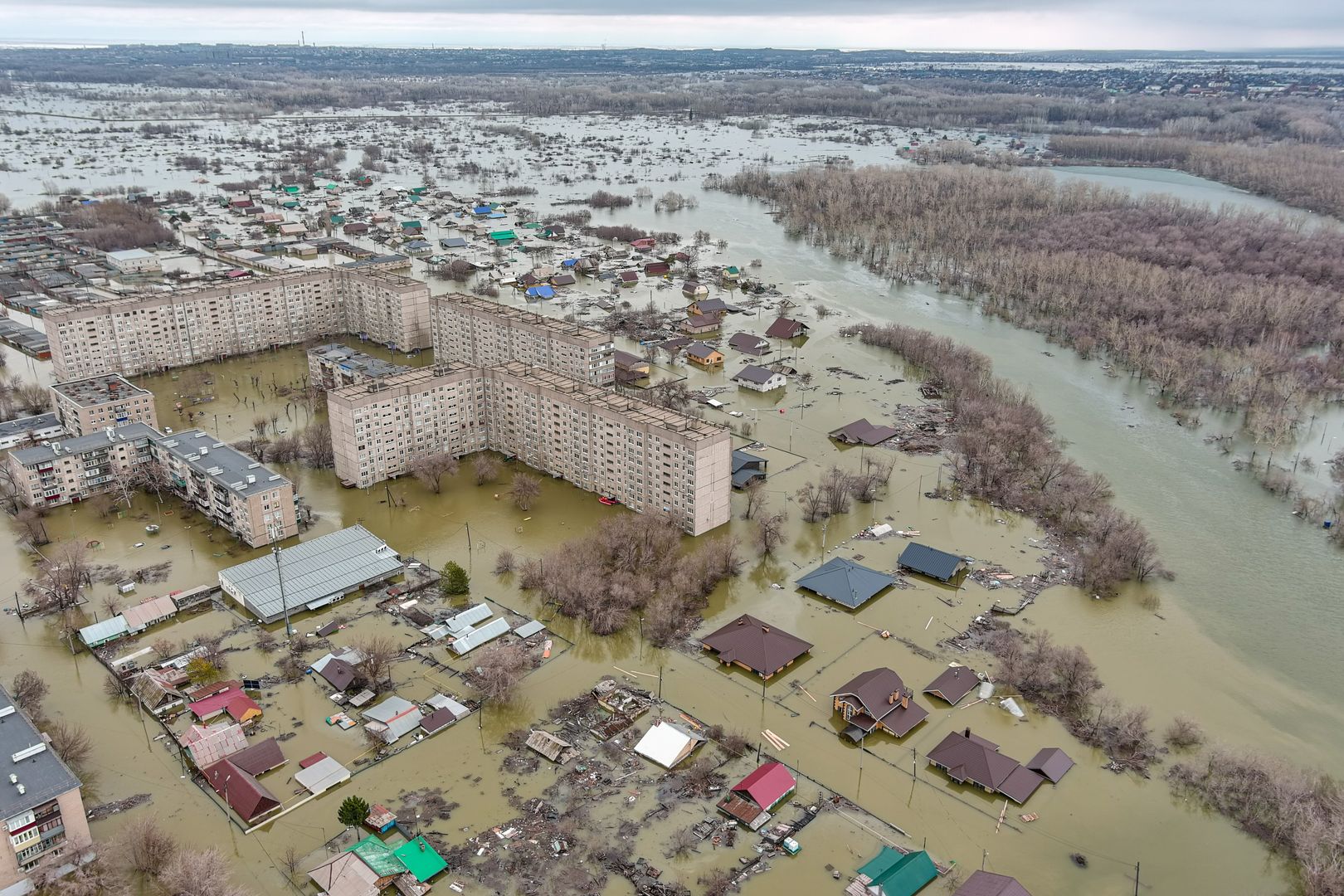 В Оренбуржье затопило 10 327 домов и 12 821 приусадебный участок