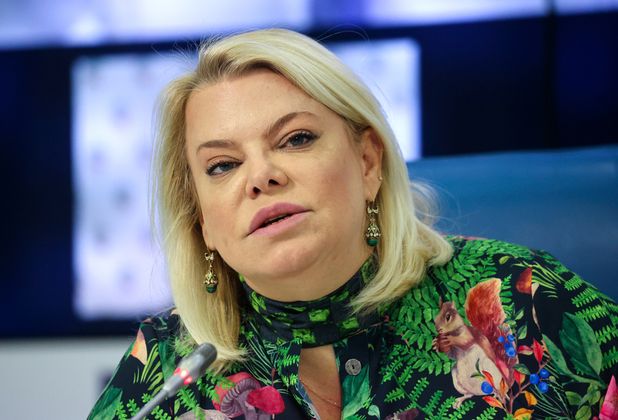 поплавская яна порно Яна Поплавская сочла изменой Родине действия знаменитых бардов Никитиных
