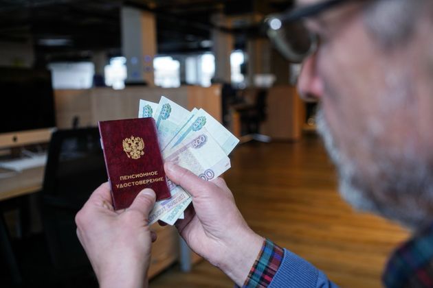 Банкиры назвали три схемы мошенничества, нацеленные на пенсионеров