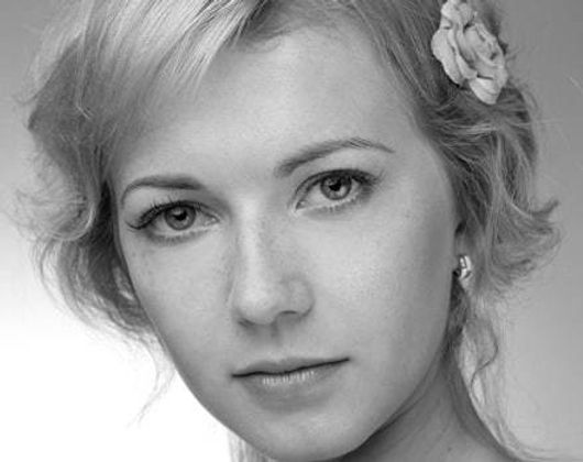 Секс машиналарының ресейлік порно фотосуреттері Үйдегі порно: екі адам бір