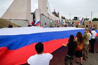 Россия. Херсонская область. Поселок Геническая Горка. Мемориал защитникам Арабатской стрелки