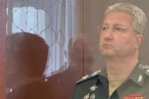 При обысках по делу Тимура Иванова нашли крупные суммы денег наличными