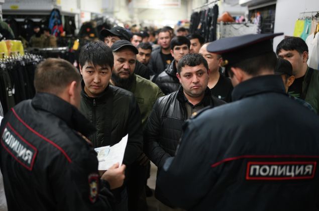Свыше 680 тыс. иностранцев внесли в реестр контролируемых лиц в России