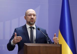 Шмыгаль подтвердил сроки подписания США и Украиной соглашения по недрам