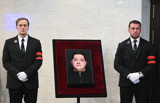 Жасырын камера мастурбациялық ванна бөлмесі