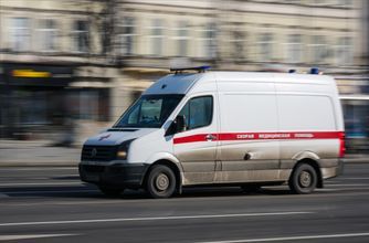 Студент МГТУ имени Баумана выпал из окна 11-го этажа в Москве и выжил