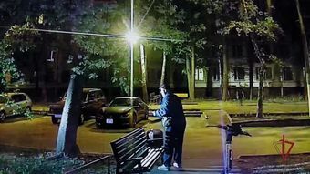 В Москве пьяный пенсионер угрожал соседям мачете и обрезом